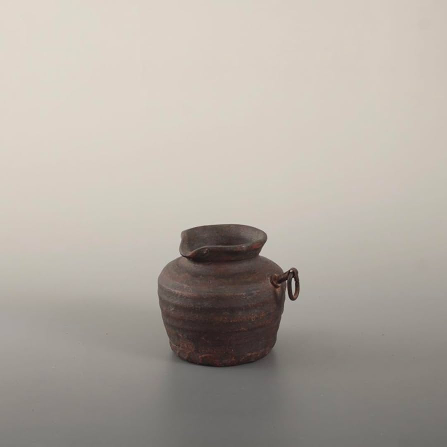 明治の備前のかわいいやつ 小徳利 備前焼 容量約100ml 古道具 アンティーク 明治の備前のかわいいやつ 小徳利 備前焼 容量約100ml 古道具
